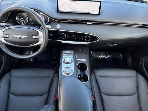 Used 2025 Genesis GV70 2.5T image 15