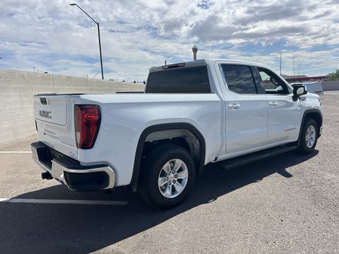 Certified 2024 GMC Sierra 1500 SLE RWD image 5