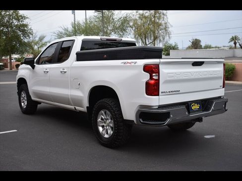 Used 2019 Chevrolet Silverado 1500 LT w/ Convenience Package image 6