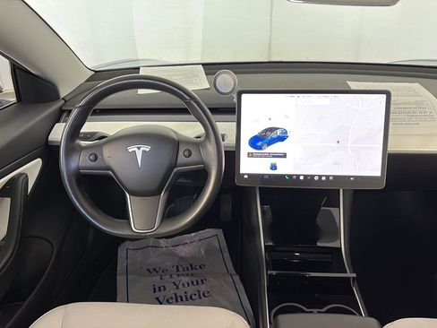 Used 2019 Tesla Model 3 Long Range image 17