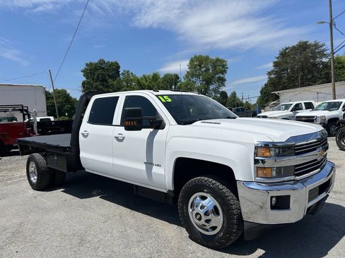 Used 2015 Chevrolet Silverado 3500 LT w/ LT Convenience Package AWD/4WD image 4