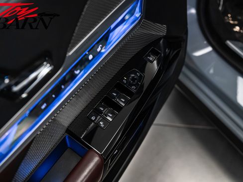 Used 2023 BMW 760i xDrive image 20