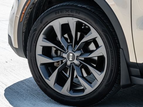 Used 2021 Kia Sorento SX Prestige AWD/4WD image 11