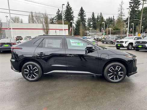 New 2026 Toyota bZ XLE Plus image 8