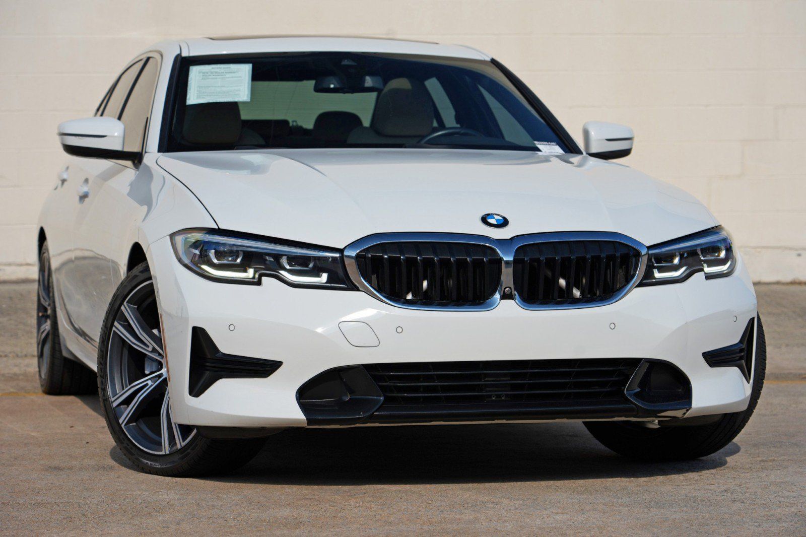 Used 2021 BMW 330i Sedan w/ Convenience Package RWD image 2
