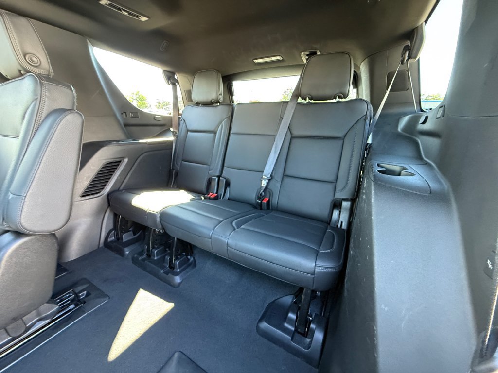 Used 2024 GMC Yukon Denali AWD/4WD image 27