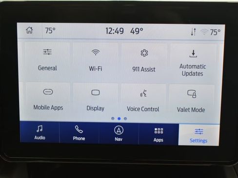 Used 2023 Ford Explorer XLT image 26