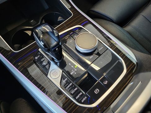 Used 2021 BMW X5 xDrive40i w/ Convenience Package image 24