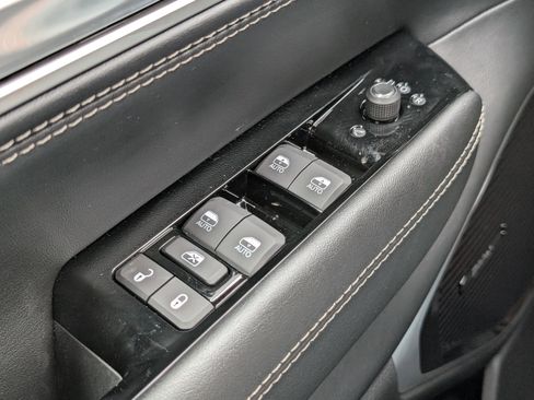 New 2026 Jeep Grand Wagoneer Limited AWD/4WD image 18
