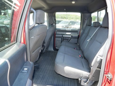 Used 2019 Ford F150 XLT w/ Equipment Group 302A Luxury AWD/4WD image 16
