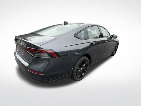 Used 2025 Honda Accord SE image 8