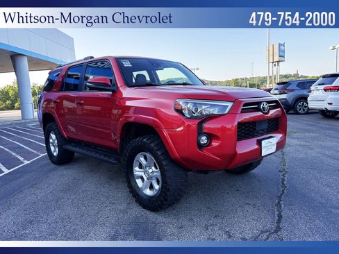 Used 2021 Toyota 4Runner SR5 Premium AWD/4WD image 4