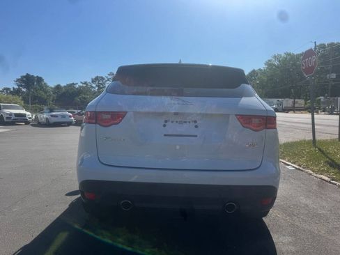 Used 2019 Jaguar F-PACE Premium AWD/4WD image 4