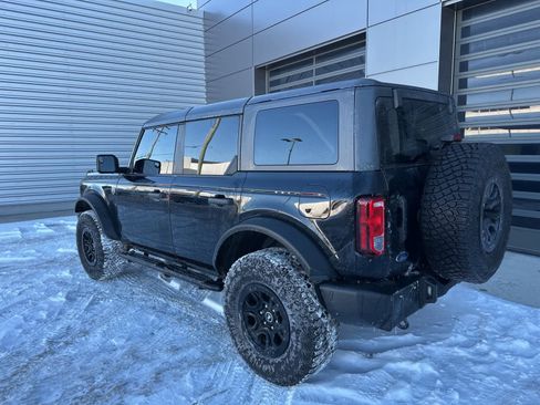 Used 2023 Ford Bronco Big Bend w/ Sasquatch Package image 3