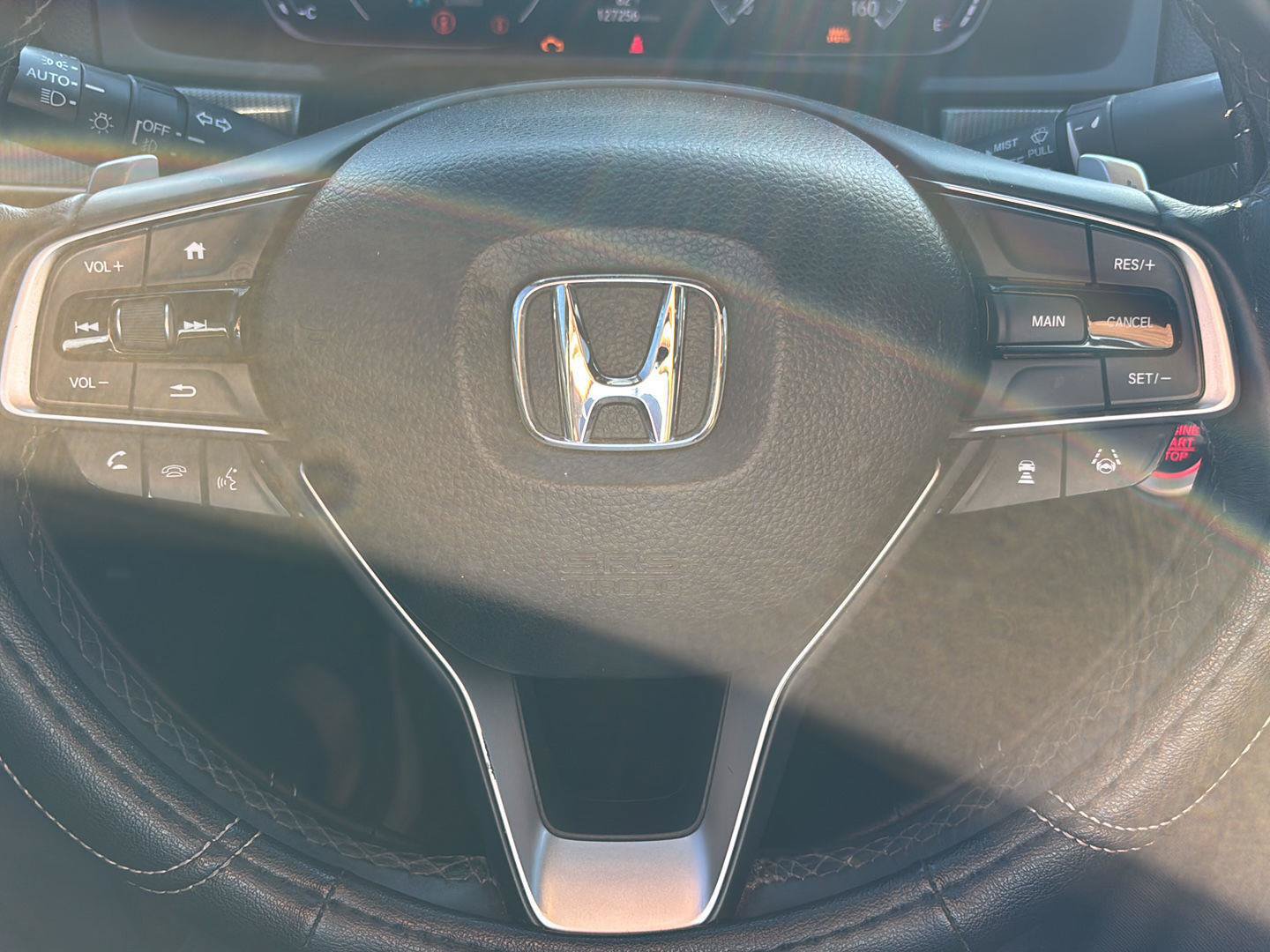 Used 2018 Honda Accord Sport image 17