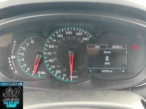 Used 2022 Chevrolet Trax LT w/ Driver Confidence Package AWD/4WD image 24