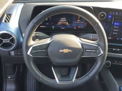 Certified 2024 Chevrolet Equinox EV LT FWD image 13