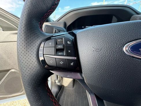 Used 2025 Ford Explorer ST image 25