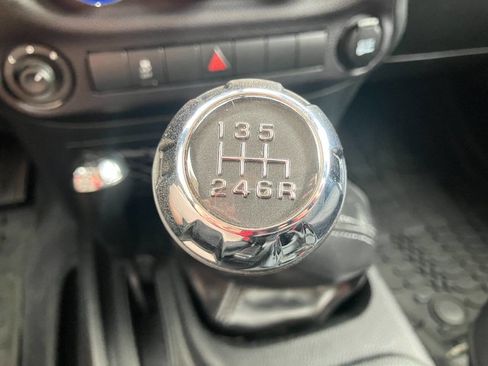 Used 2017 Jeep Wrangler Unlimited Sport AWD/4WD image 20