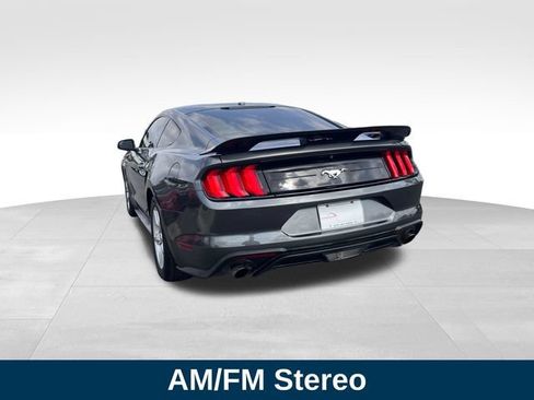 Used 2019 Ford Mustang Coupe RWD image 3