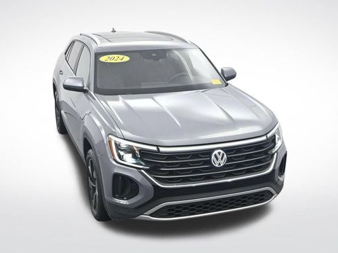 Used 2024 Volkswagen Atlas Cross Sport SE w/ Panoramic Sunroof Package AWD/4WD image 33