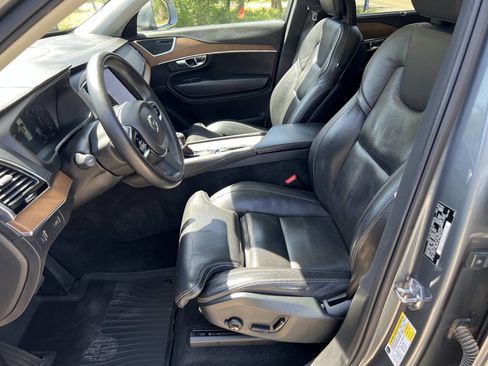 Used 2016 Volvo XC90 T6 Inscription w/ Vision Package image 35
