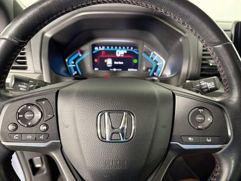 Used 2023 Honda Odyssey Sport image 14