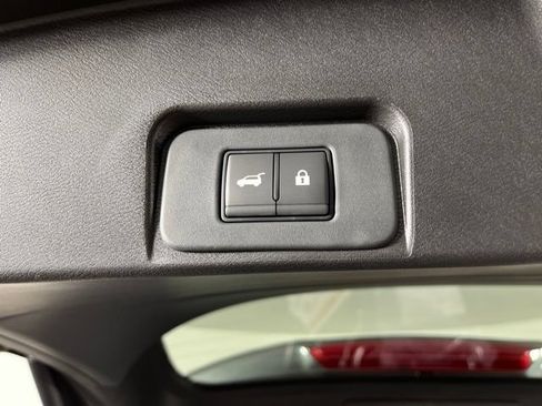 New 2026 Nissan Rogue SV FWD image 48