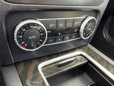 Used 2015 Mercedes-Benz GLK 350 4MATIC image 22