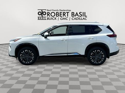 Used 2025 Nissan Rogue Platinum w/ Tech Package AWD/4WD image 5