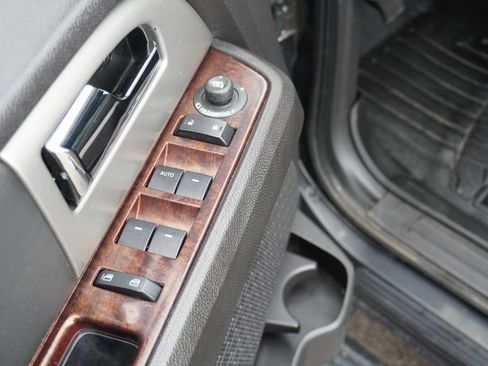 Used 2010 Ford Expedition EL Limited image 20