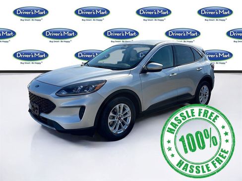 Used 2020 Ford Escape SE FWD image 3