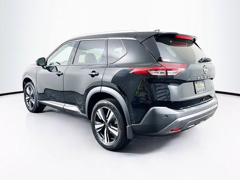 Used 2023 Nissan Rogue SL image 5