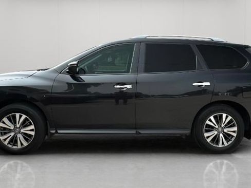 Used 2020 Nissan Pathfinder S FWD image 9