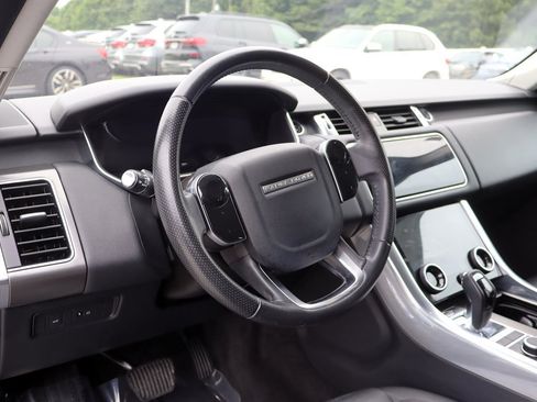 Used 2018 Land Rover Range Rover Sport SE AWD/4WD image 21