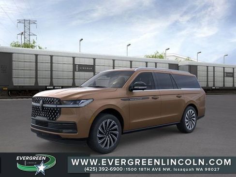 New 2025 Lincoln Navigator L Black Label image 1