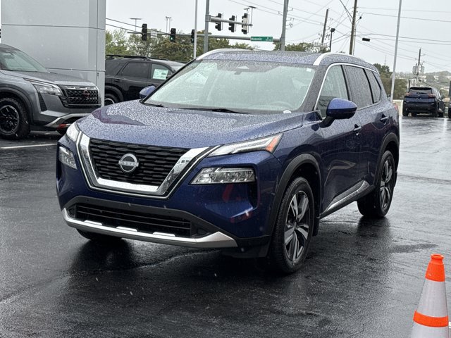Certified 2023 Nissan Rogue Platinum w/ Platinum Premium Package AWD/4WD image 14
