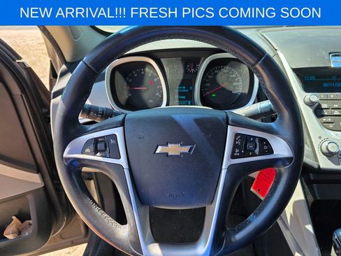 Used 2010 Chevrolet Equinox LTZ FWD image 11