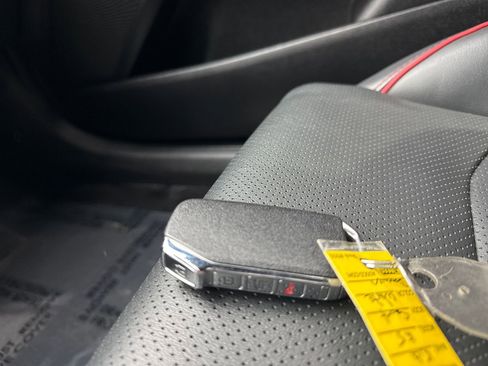 Used 2024 Kia K5 GT w/ GT1 Package image 24