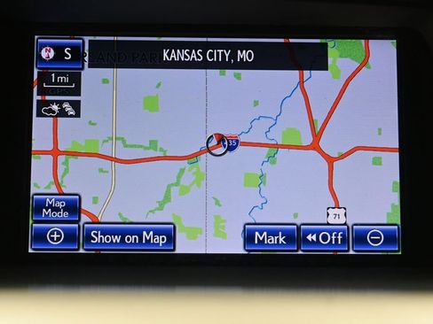 Used 2013 Lexus RX 450h AWD w/ Navigation Pkg image 23