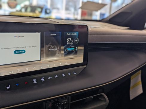 New 2026 Nissan Leaf SV+ image 17