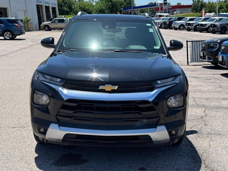 Used 2023 Chevrolet TrailBlazer LT FWD image 9