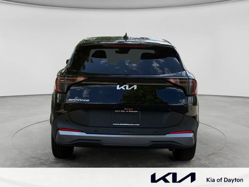 New 2026 Kia Sportage LX FWD image 6
