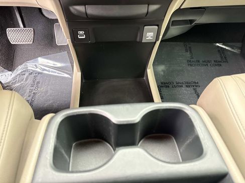 Used 2024 Honda Odyssey EX-L image 38