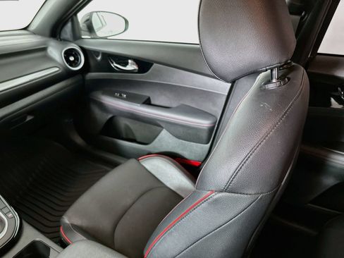 Used 2022 Kia Forte GT w/ GT Technology Package FWD image 22
