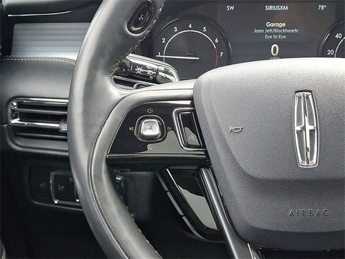 Used 2022 Lincoln Corsair AWD w/ Premium Package image 22