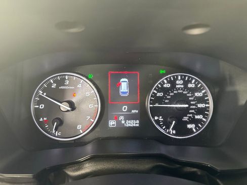 Used 2024 Subaru Outback Premium image 19