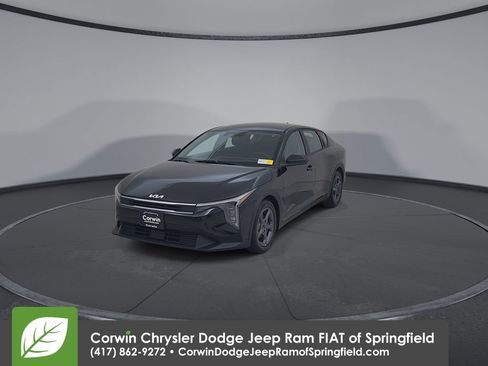 Used 2025 Kia K4 FWD image 6