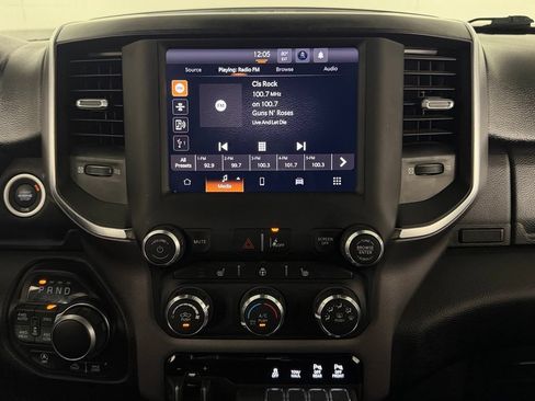 Certified 2024 RAM 1500 Big Horn AWD/4WD image 17