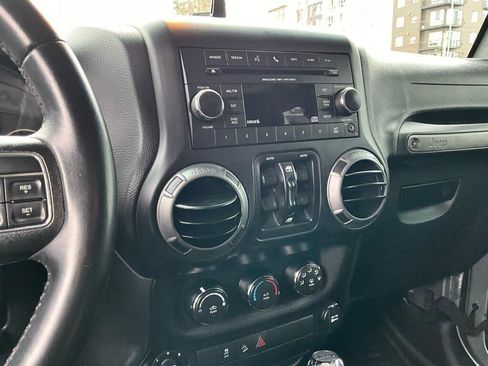 Used 2017 Jeep Wrangler Unlimited Sport w/ Quick Order Package 24S image 17